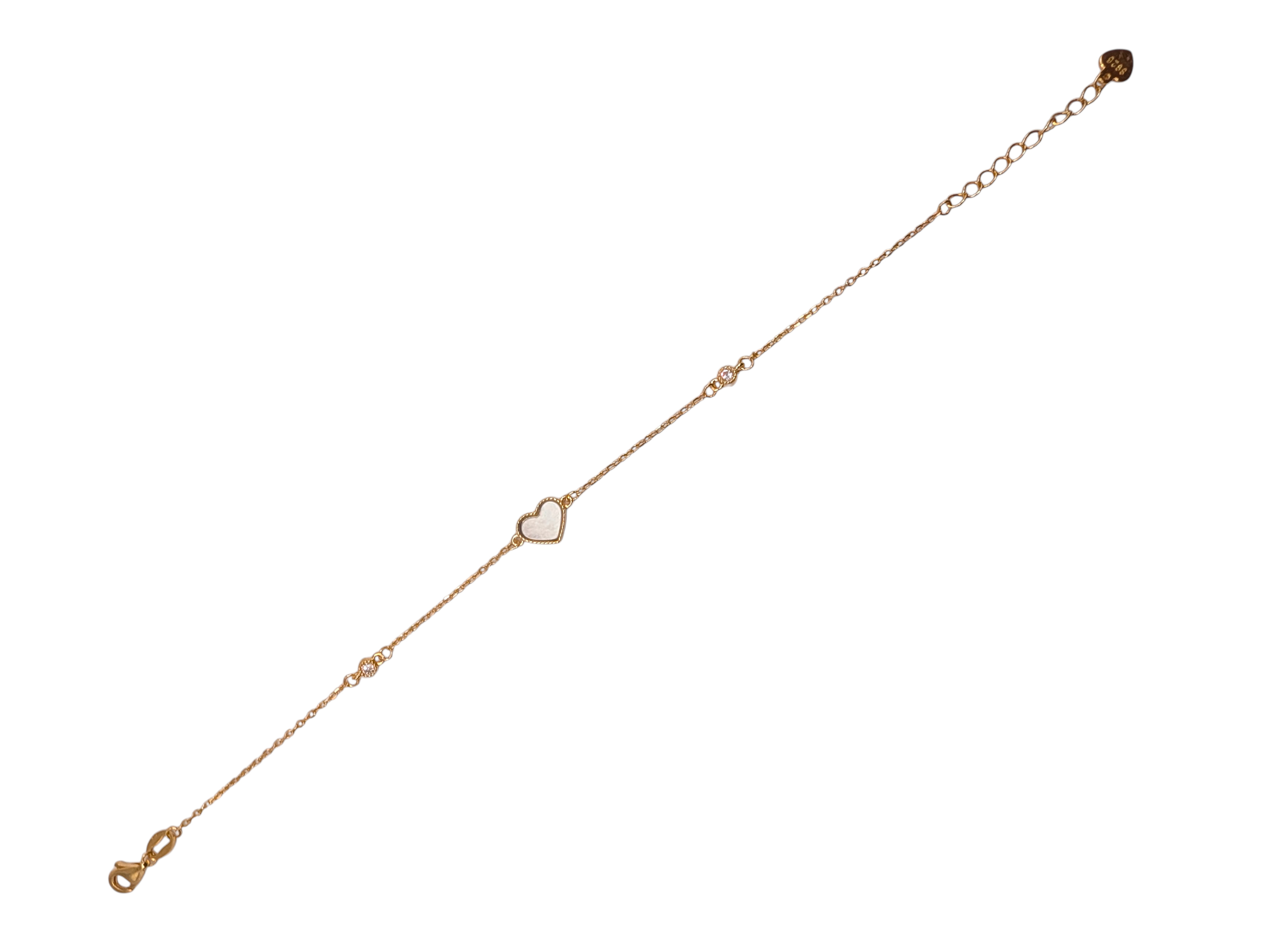 Pulseira em prata dourada com coração em madrepérola